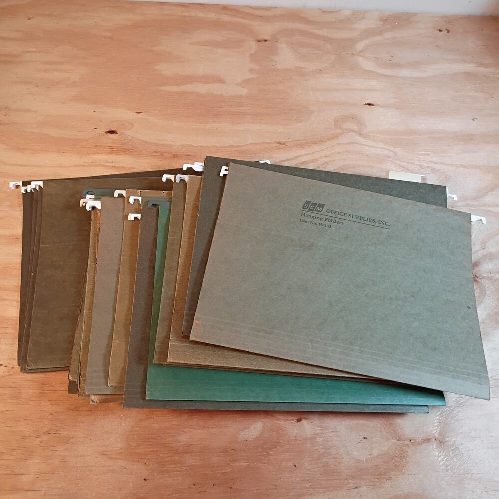 Lot of 20 Vintage Hanging File Folders Oxford Pendaflex SCM File-Pro Mixed